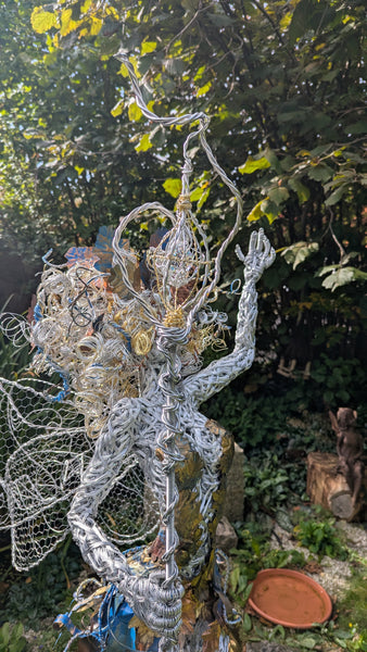 Ljiljana Riedl - Faeloria -Wächterin der Waldes