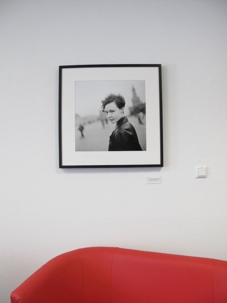 Martin von den Driesch - Olya auf dem Roten Platz Poster Kunstdruck - Martin von den Driesch, Damme, Deutschland Wandbild